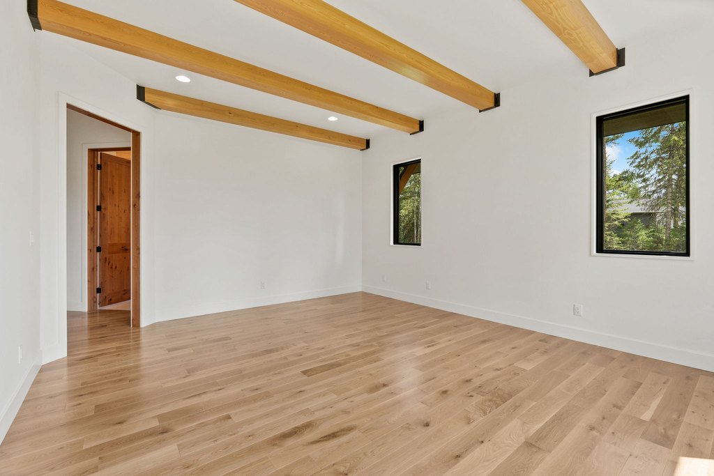 Whitefish, Montana, 59937, United States, 4 Bedrooms Bedrooms, ,3.5 BathroomsBathrooms,Residential,Forsale,1894895
