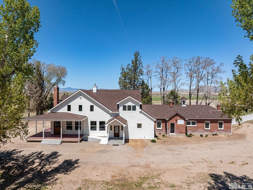 Smith, Nevada, 89430, United States, 7 Bedrooms Bedrooms, ,4.5 BathroomsBathrooms,Residential,Forsale,1910338