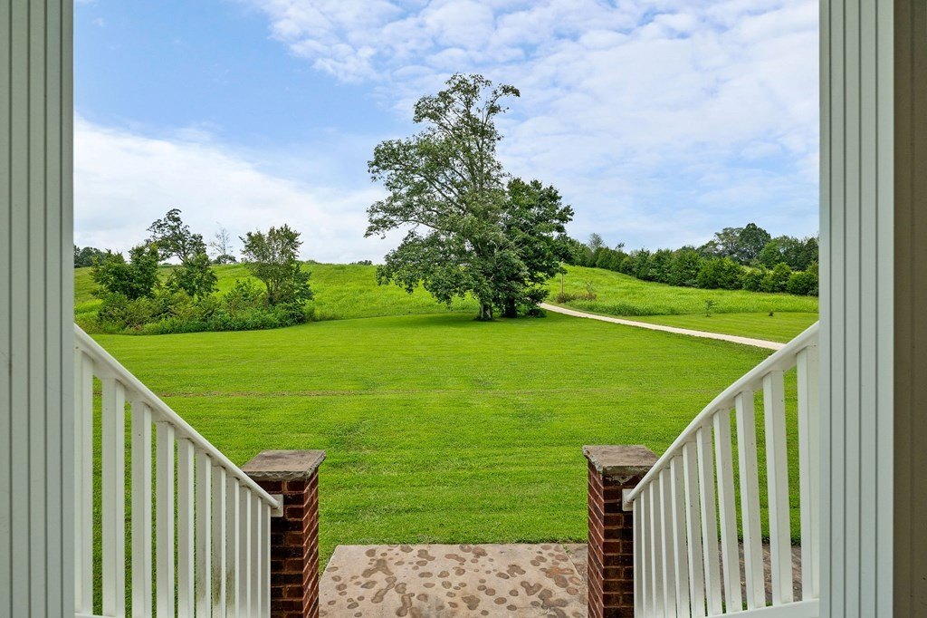 SPARTA, Tennessee, 38583, United States, 4 Bedrooms Bedrooms, ,3 BathroomsBathrooms,Residential,Forsale,1929831