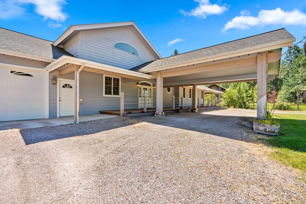 Bigfork, Montana, 59911, United States, 4 Bedrooms Bedrooms, ,4.5 BathroomsBathrooms,Residential,Forsale,1914978