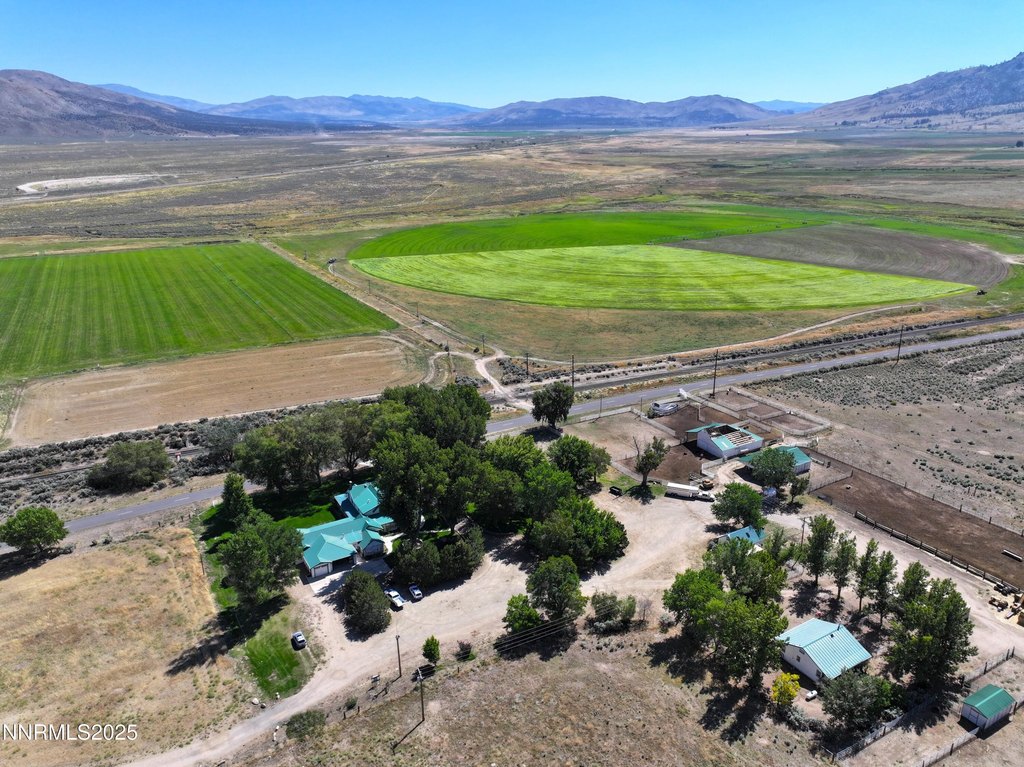 Doyle, California, 96109, United States, 6 Bedrooms Bedrooms, ,5 BathroomsBathrooms,Residential,Forsale,1910337