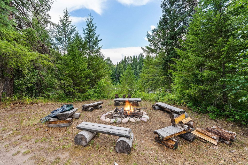 Columbia Falls, Montana, 59912, United States, ,Land,Forsale,1986950