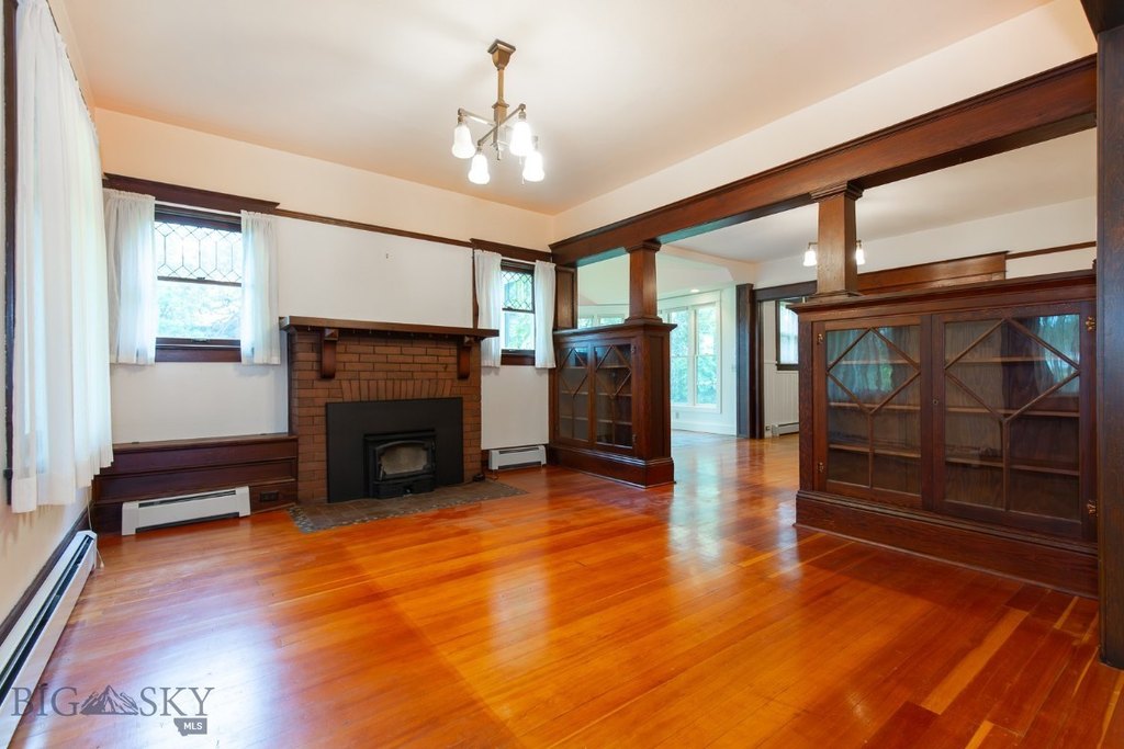 Twin Bridges, Montana, 59754, United States, 4 Bedrooms Bedrooms, ,3 BathroomsBathrooms,Residential,Forsale,1986963