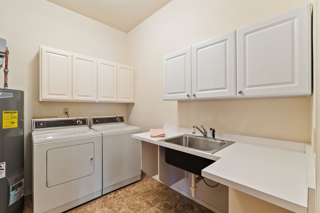 Bigfork, Montana, 59911, United States, 3 Bedrooms Bedrooms, ,3.5 BathroomsBathrooms,Residential,Forsale,1914976