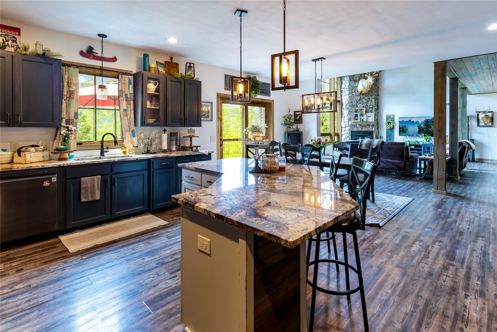 Kila, Montana, 59920, United States, 4 Bedrooms Bedrooms, ,3.5 BathroomsBathrooms,Residential,Forsale,1941183
