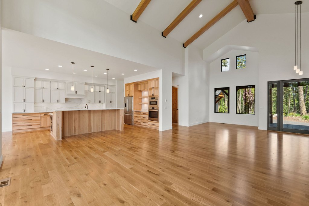 Whitefish, Montana, 59937, United States, 4 Bedrooms Bedrooms, ,3.5 BathroomsBathrooms,Residential,Forsale,1894895