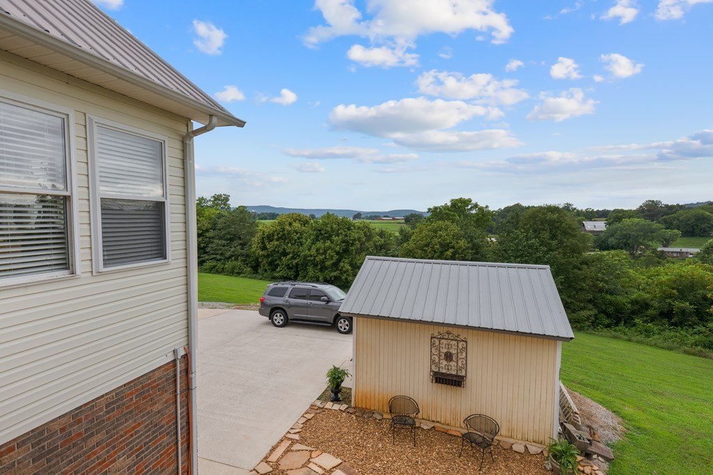 SPARTA, Tennessee, 38583, United States, 3 Bedrooms Bedrooms, ,3 BathroomsBathrooms,Residential,Forsale,1929841