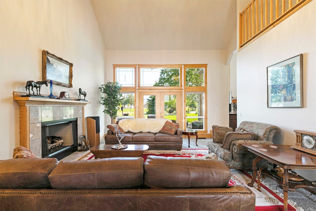 Hamilton, Montana, 59840, United States, 4 Bedrooms Bedrooms, ,4.5 BathroomsBathrooms,Residential,Forsale,1941161