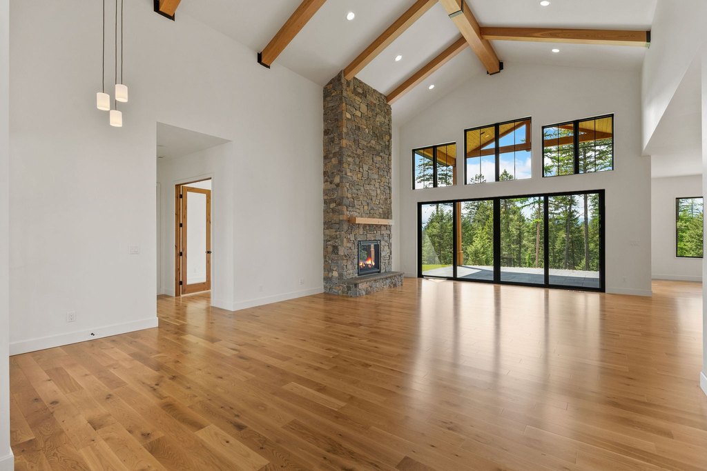 Whitefish, Montana, 59937, United States, 4 Bedrooms Bedrooms, ,3.5 BathroomsBathrooms,Residential,Forsale,1894895