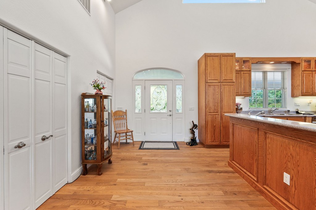 Bigfork, Montana, 59911, United States, 4 Bedrooms Bedrooms, ,4.5 BathroomsBathrooms,Residential,Forsale,1914978