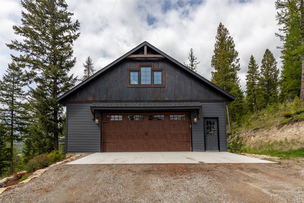 Kila, Montana, 59920, United States, 4 Bedrooms Bedrooms, ,3.5 BathroomsBathrooms,Residential,Forsale,1941183