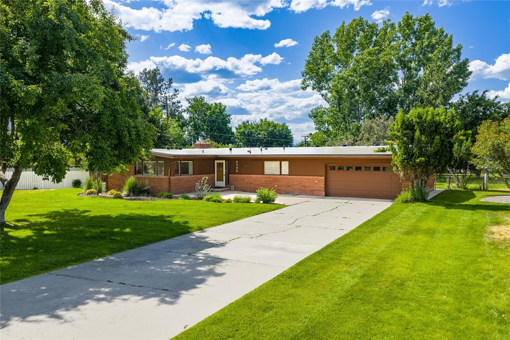Missoula, Montana, 59803, United States, 5 Bedrooms Bedrooms, ,3 BathroomsBathrooms,Residential,Forsale,1914968