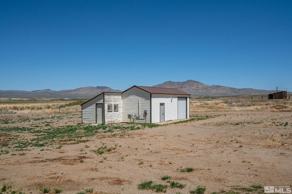 Smith, Nevada, 89430, United States, 7 Bedrooms Bedrooms, ,4.5 BathroomsBathrooms,Residential,Forsale,1910338