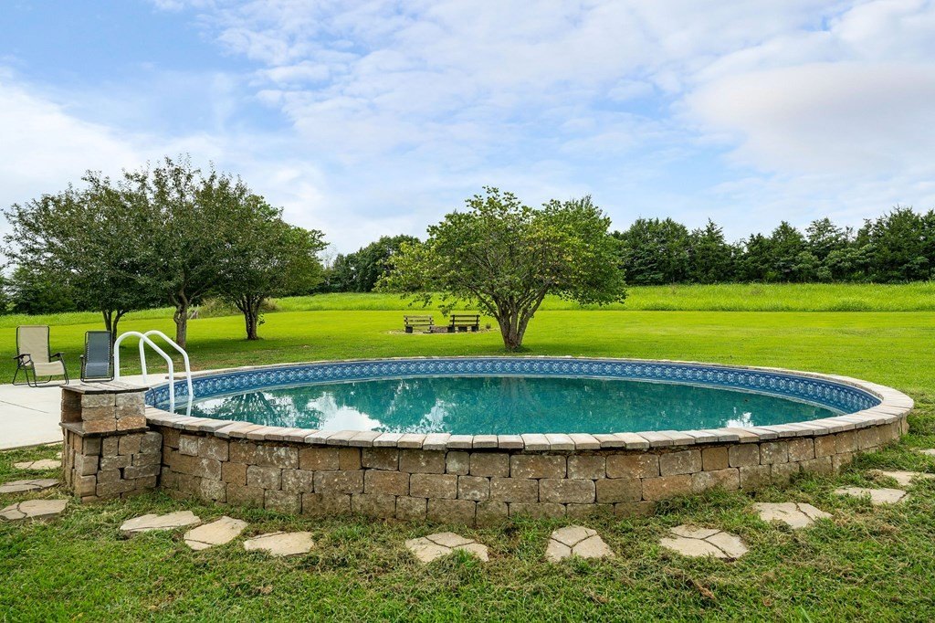 SPARTA, Tennessee, 38583, United States, 4 Bedrooms Bedrooms, ,3 BathroomsBathrooms,Residential,Forsale,1929831