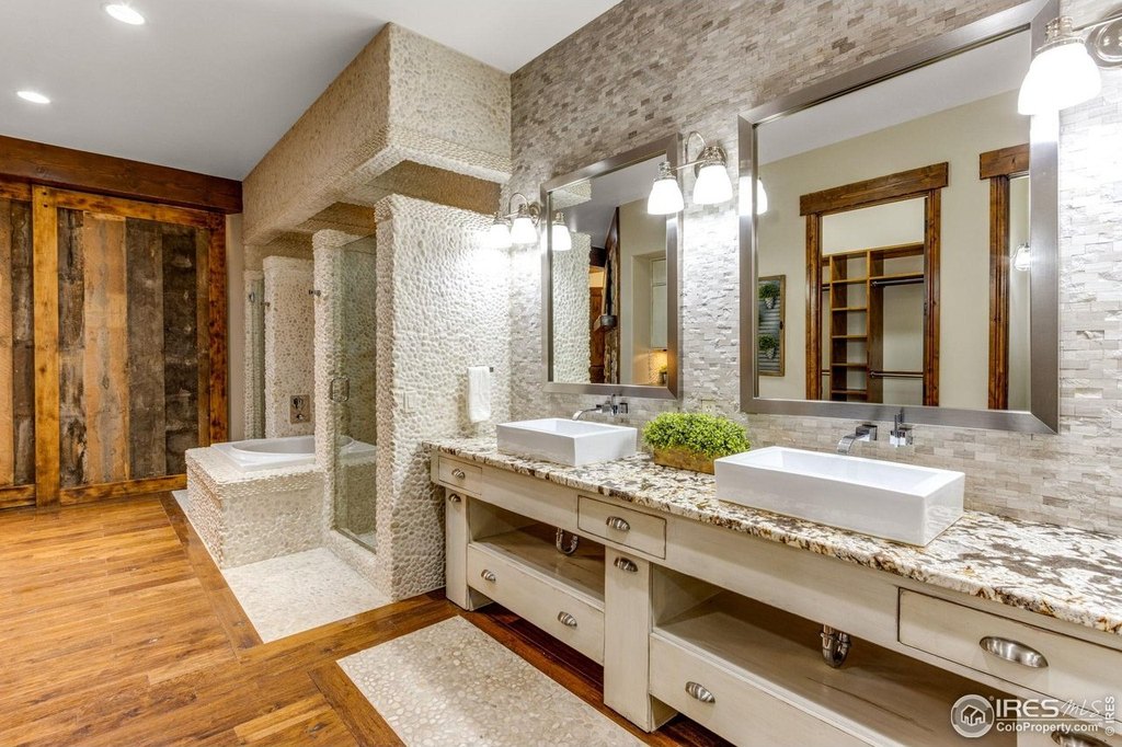 Mead, Colorado, 80542, United States, 8 Bedrooms Bedrooms, ,10.5 BathroomsBathrooms,Residential,Forsale,1926792