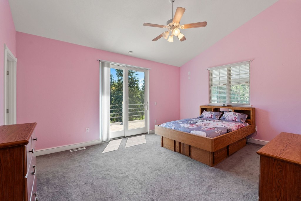 Bigfork, Montana, 59911, United States, 4 Bedrooms Bedrooms, ,4.5 BathroomsBathrooms,Residential,Forsale,1914978