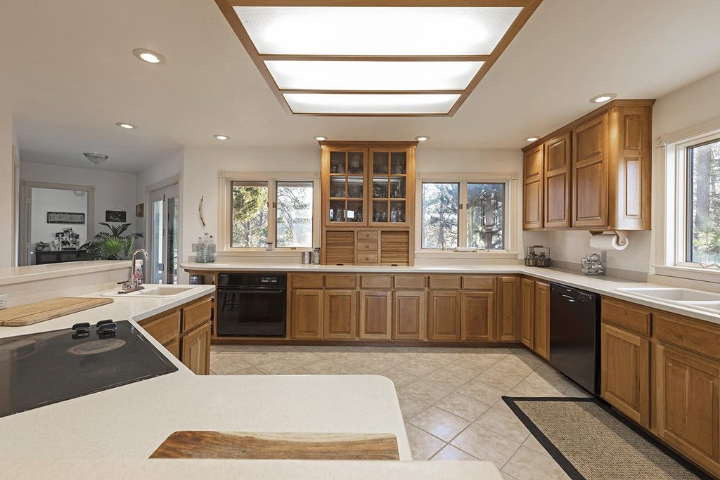 Corvallis, Montana, 59828, United States, 3 Bedrooms Bedrooms, ,3.5 BathroomsBathrooms,Residential,Forsale,1941162