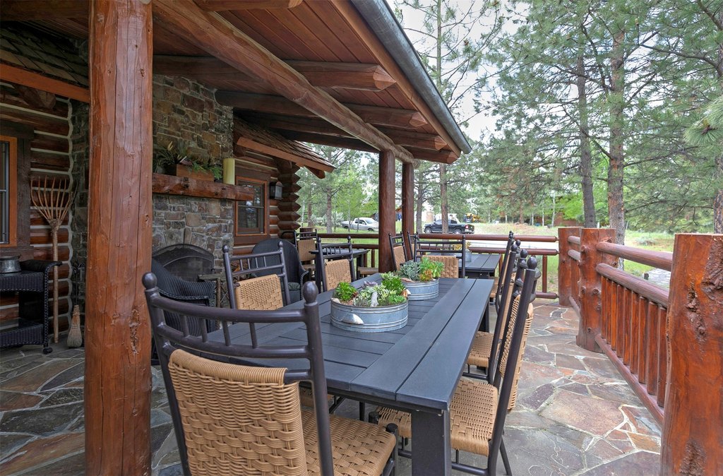 Hamilton, Montana, 59840, United States, 4 Bedrooms Bedrooms, ,4 BathroomsBathrooms,Residential,Forsale,1941172