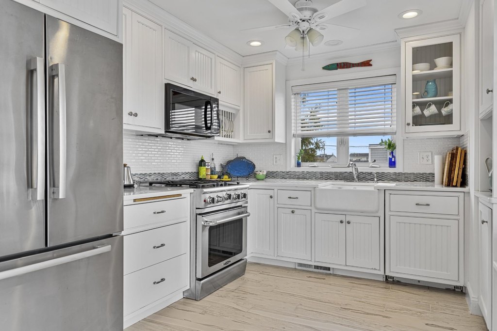 Seabrook, New Hampshire, 03874, United States, 3 Bedrooms Bedrooms, ,2.5 BathroomsBathrooms,Residential,Forsale,1941253