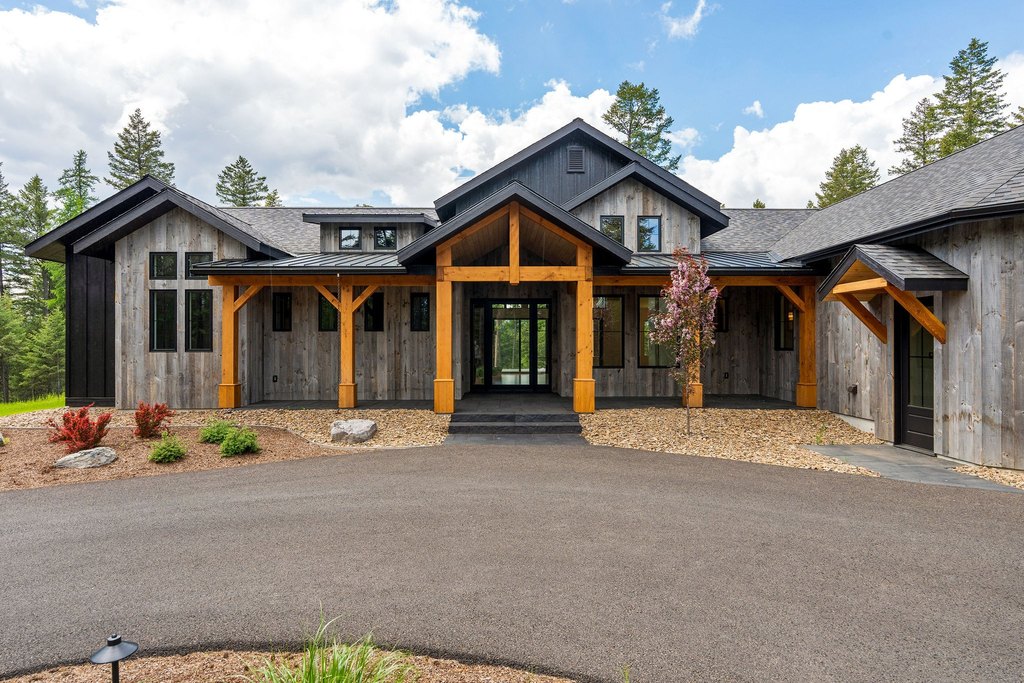 Whitefish, Montana, 59937, United States, 4 Bedrooms Bedrooms, ,3.5 BathroomsBathrooms,Residential,Forsale,1894895