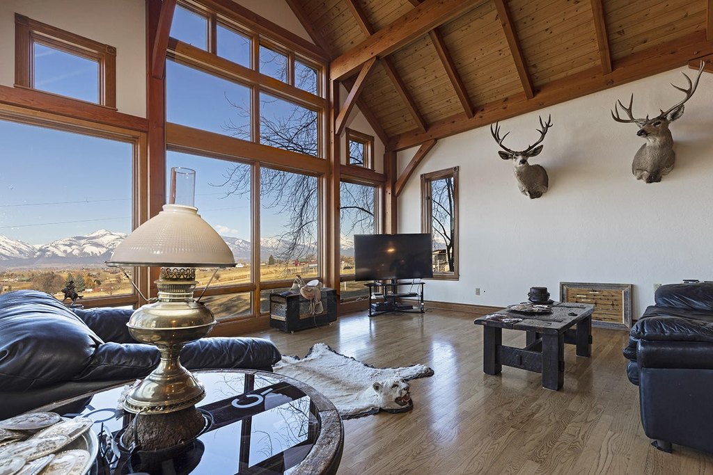 Corvallis, Montana, 59828, United States, 3 Bedrooms Bedrooms, ,3.5 BathroomsBathrooms,Residential,Forsale,1941162
