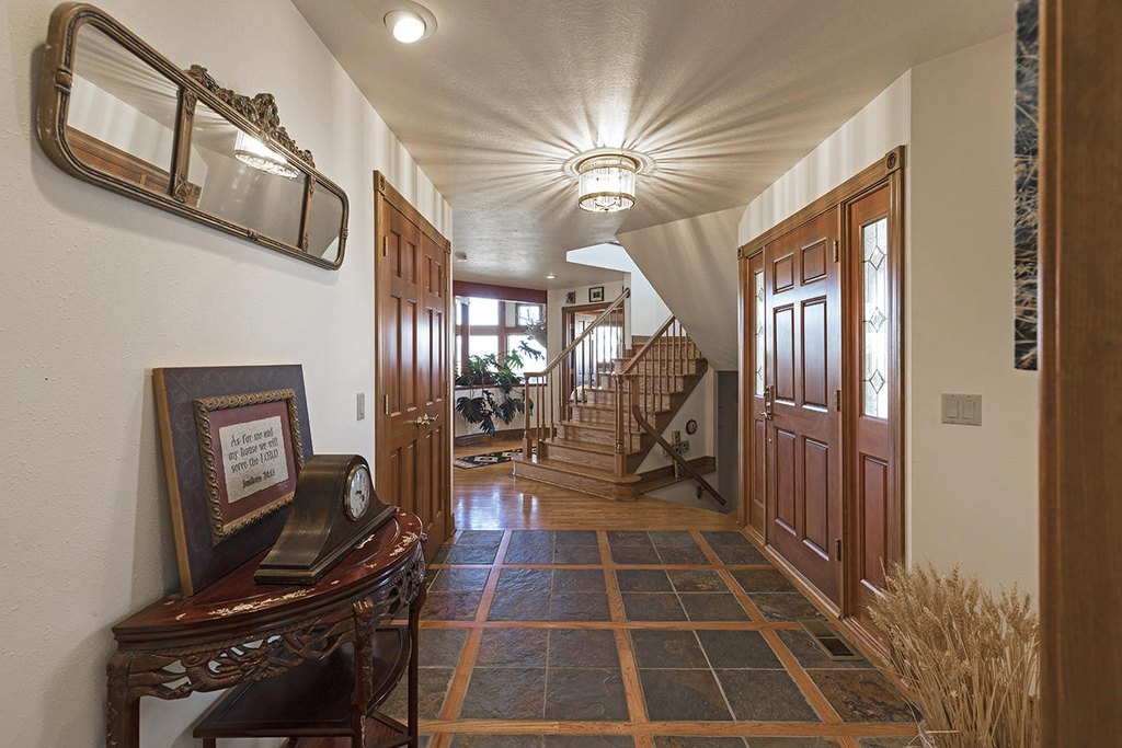 Corvallis, Montana, 59828, United States, 3 Bedrooms Bedrooms, ,3.5 BathroomsBathrooms,Residential,Forsale,1941162