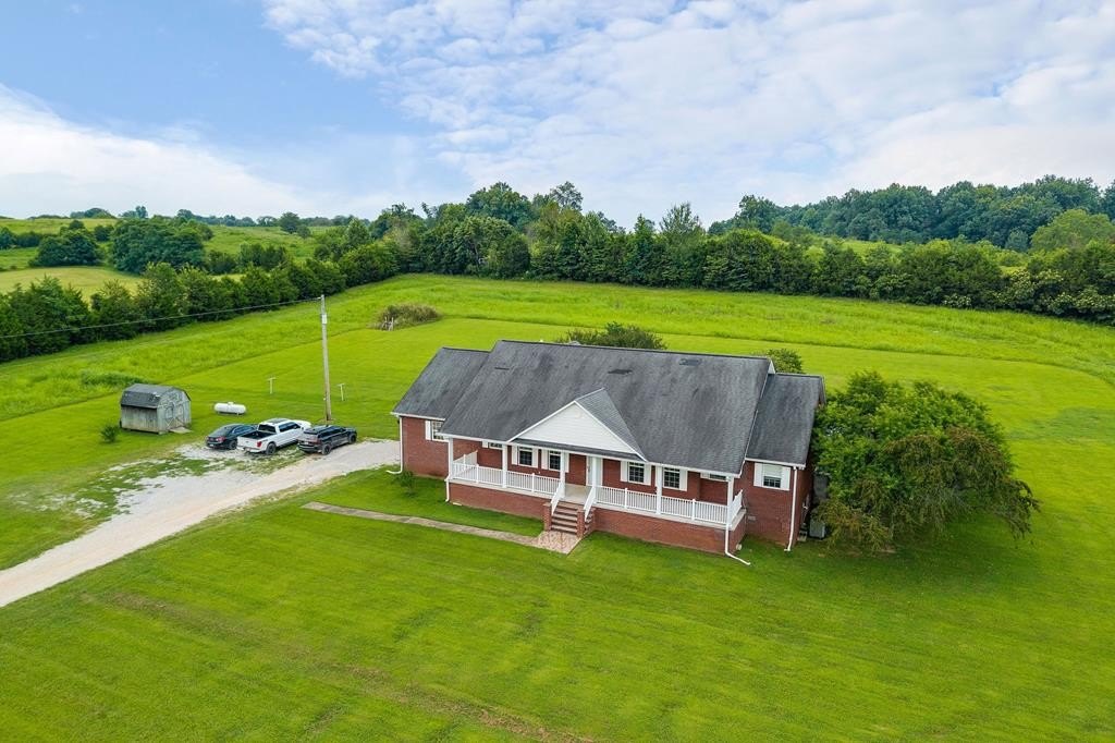 SPARTA, Tennessee, 38583, United States, 4 Bedrooms Bedrooms, ,3 BathroomsBathrooms,Residential,Forsale,1929831