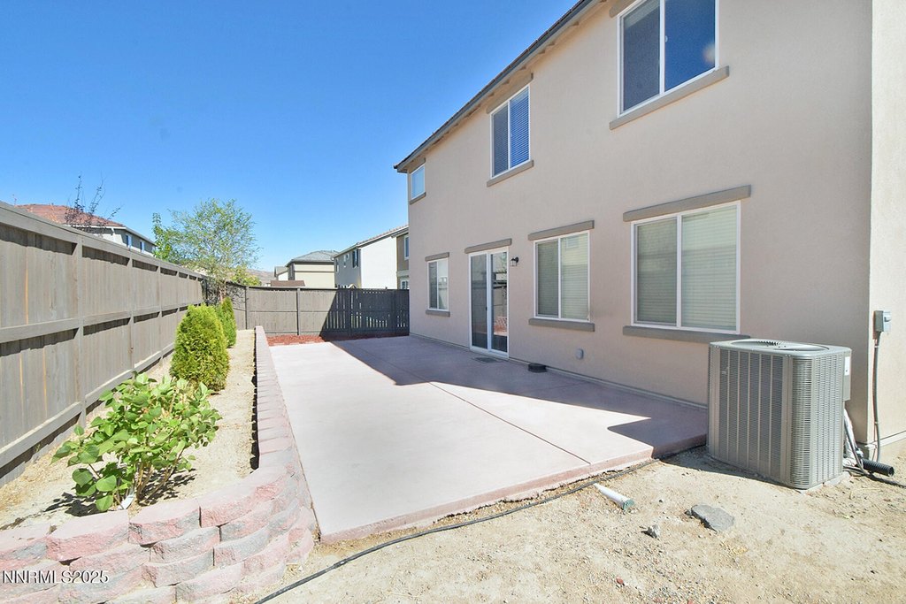 Sparks, Nevada, 89436, United States, 4 Bedrooms Bedrooms, ,3.5 BathroomsBathrooms,Residential,Forsale,1936779