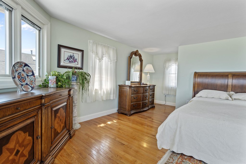 Seabrook, New Hampshire, 03874, United States, 4 Bedrooms Bedrooms, ,3 BathroomsBathrooms,Residential,Forsale,1934007