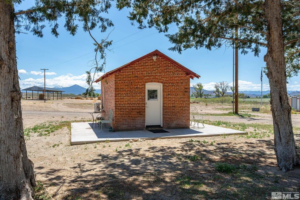 Smith, Nevada, 89430, United States, 7 Bedrooms Bedrooms, ,4.5 BathroomsBathrooms,Residential,Forsale,1910338