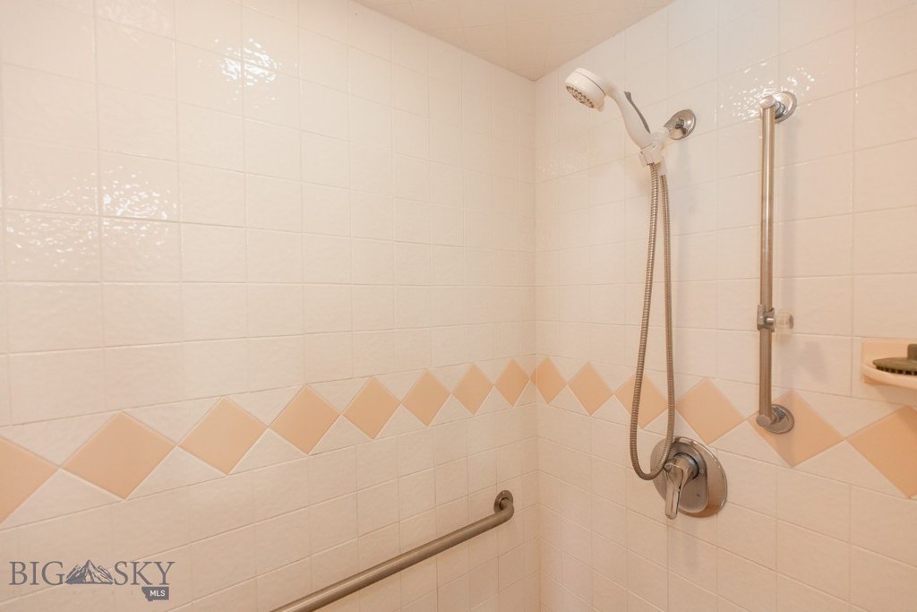 Twin Bridges, Montana, 59754, United States, 4 Bedrooms Bedrooms, ,3 BathroomsBathrooms,Residential,Forsale,1986963