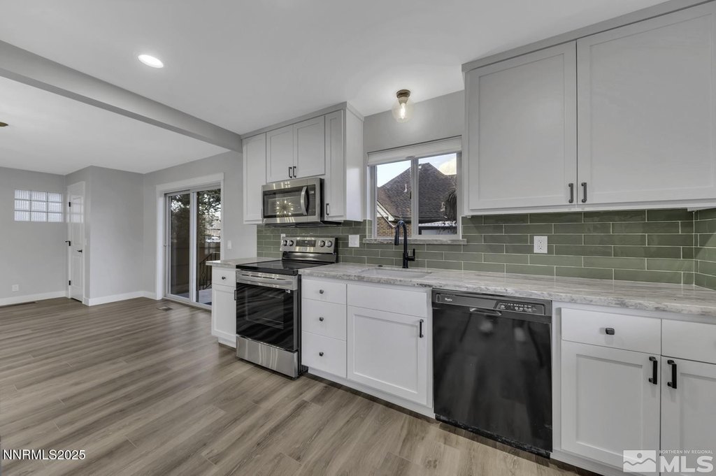 Reno, Nevada, 89509, United States, 2 Bedrooms Bedrooms, ,2 BathroomsBathrooms,Residential,Forsale,1936738