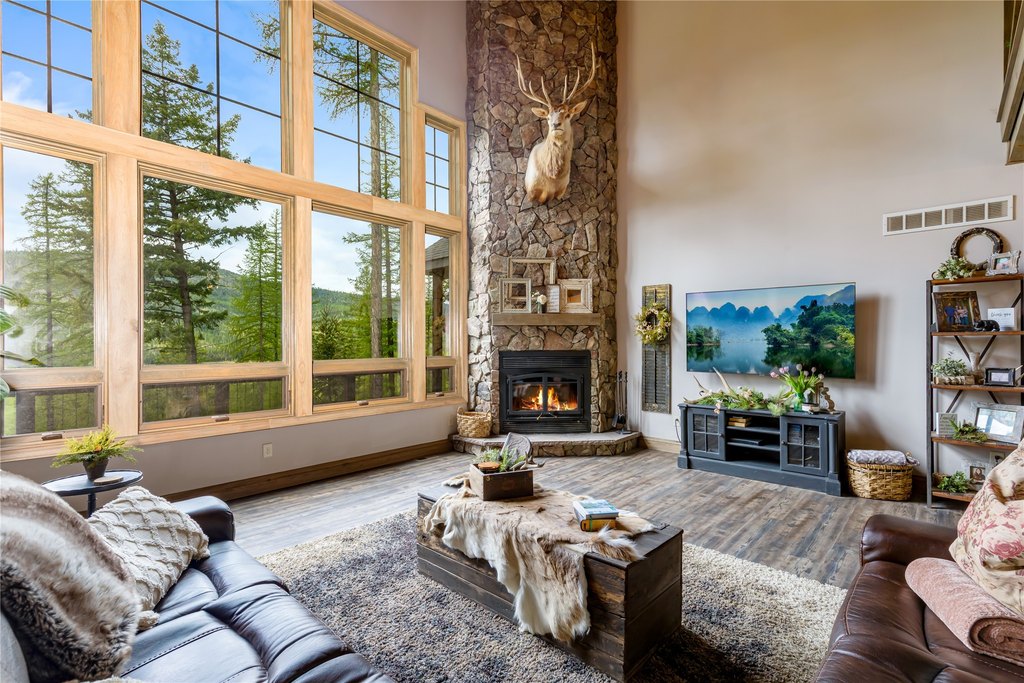 Kila, Montana, 59920, United States, 4 Bedrooms Bedrooms, ,3.5 BathroomsBathrooms,Residential,Forsale,1941183