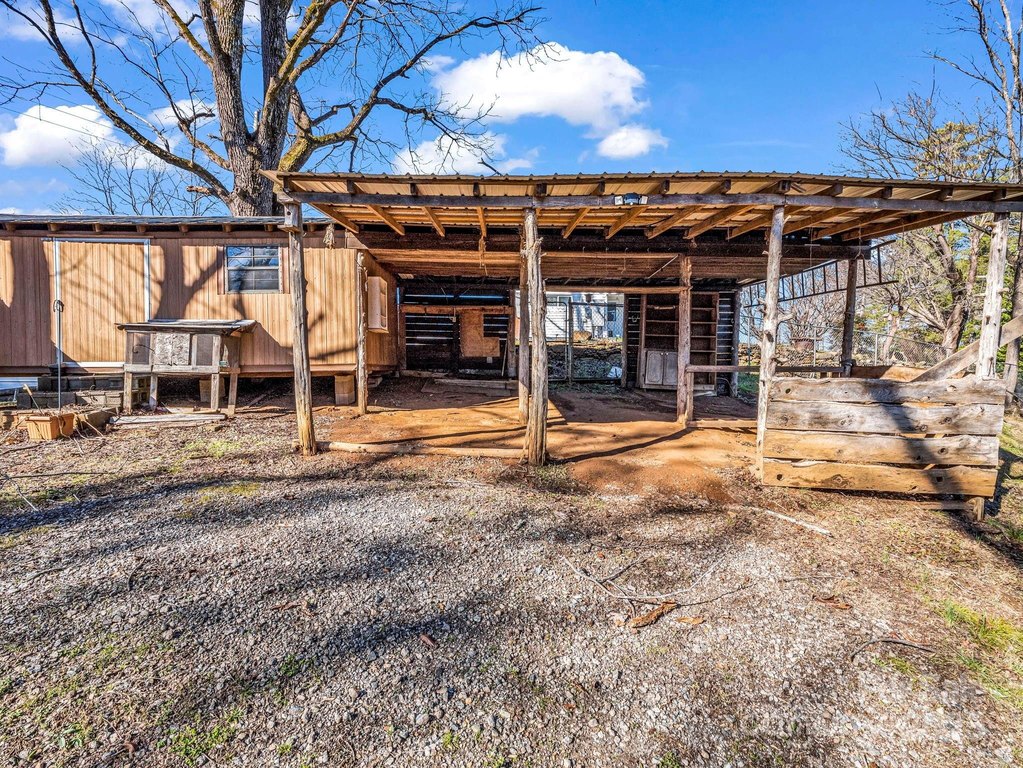 Columbus, North Carolina, 28722, United States, 3 Bedrooms Bedrooms, ,2 BathroomsBathrooms,Residential,Forsale,1964330