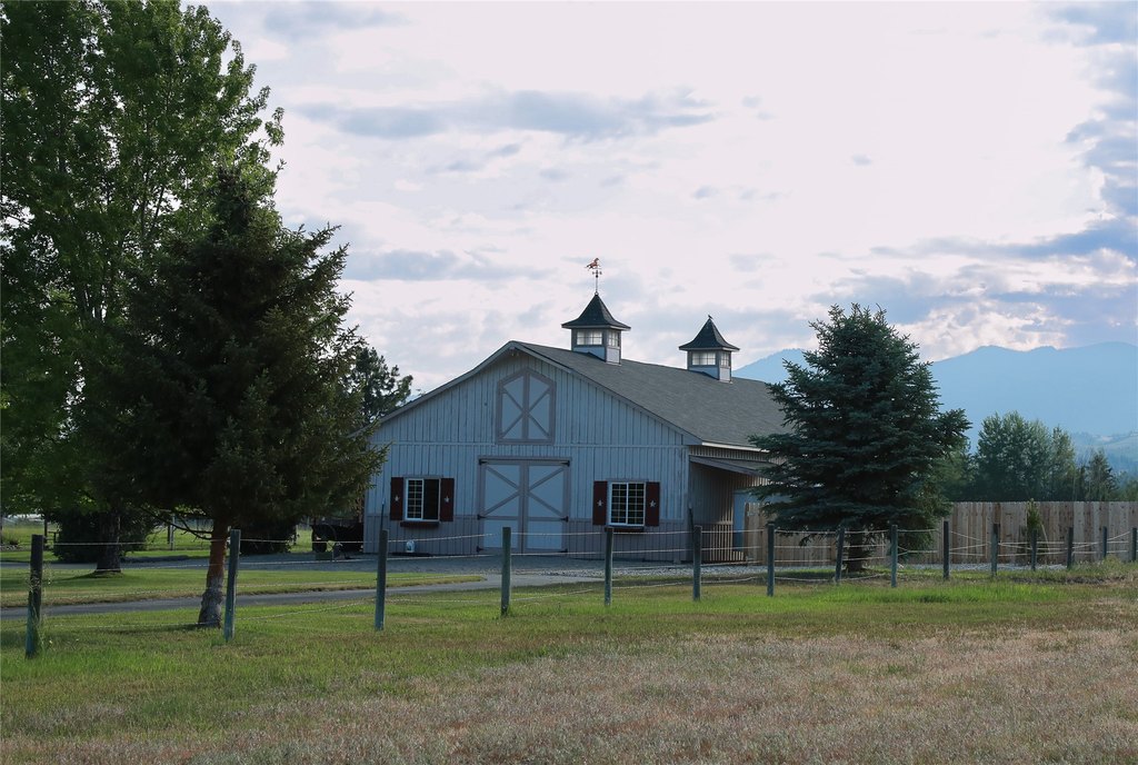 Hamilton, Montana, 59840, United States, 4 Bedrooms Bedrooms, ,4.5 BathroomsBathrooms,Residential,Forsale,1941161