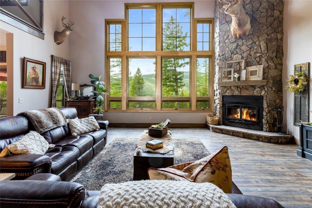 Kila, Montana, 59920, United States, 4 Bedrooms Bedrooms, ,3.5 BathroomsBathrooms,Residential,Forsale,1941183
