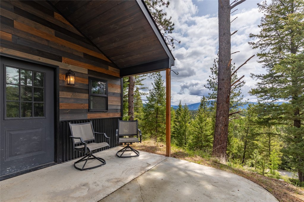 Kila, Montana, 59920, United States, 4 Bedrooms Bedrooms, ,3.5 BathroomsBathrooms,Residential,Forsale,1941183