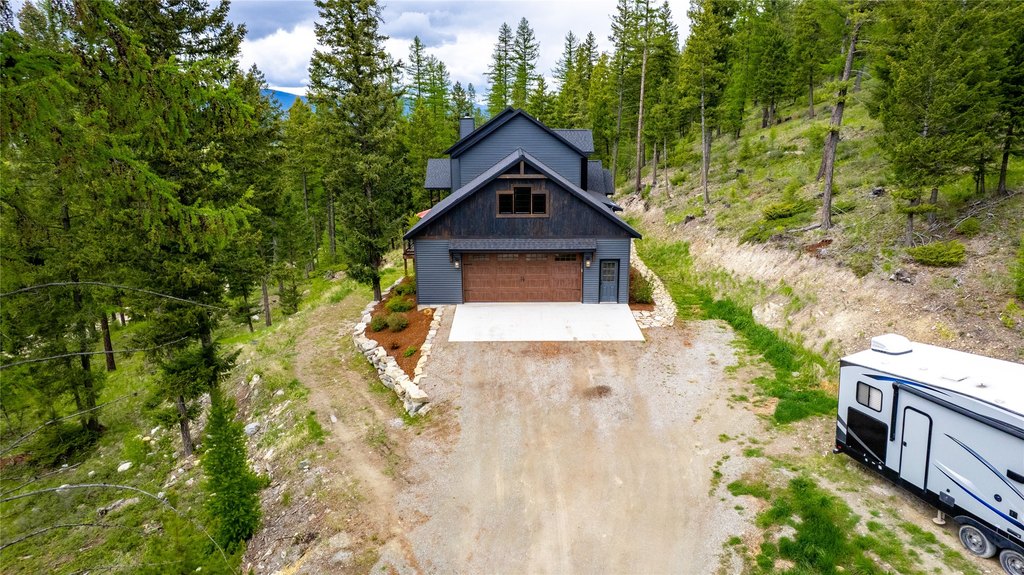 Kila, Montana, 59920, United States, 4 Bedrooms Bedrooms, ,3.5 BathroomsBathrooms,Residential,Forsale,1941183
