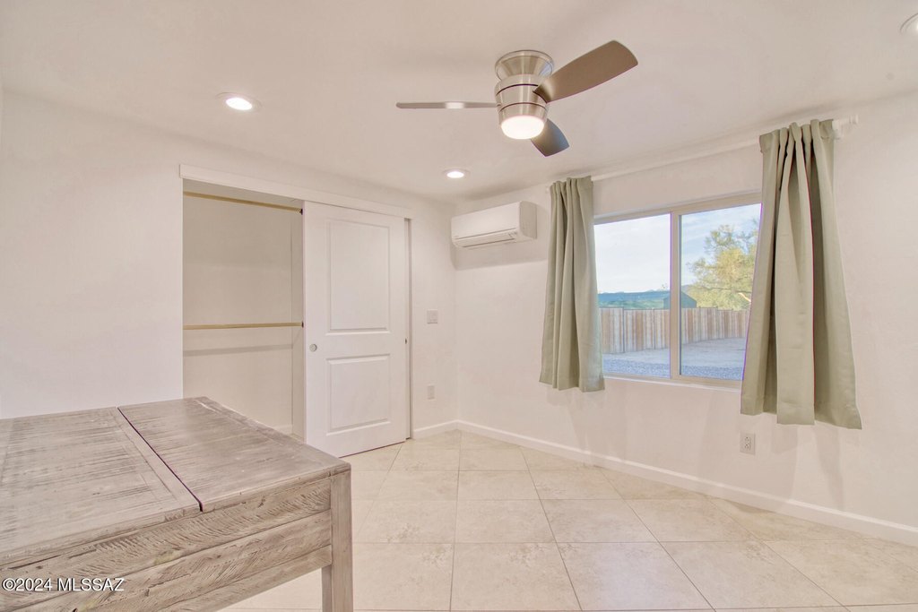 Tucson, Arizona, 85742, United States, 4 Bedrooms Bedrooms, ,2 BathroomsBathrooms,Residential,Forsale,1963526