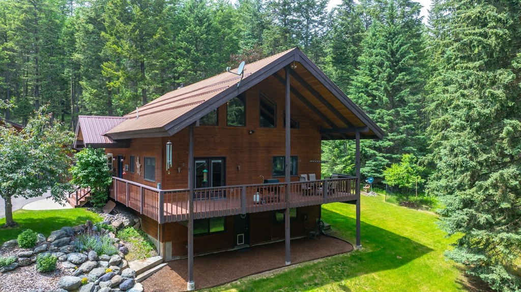 Whitefish, Montana, 59937, United States, 5 Bedrooms Bedrooms, ,3 BathroomsBathrooms,Residential,Forsale,1941155