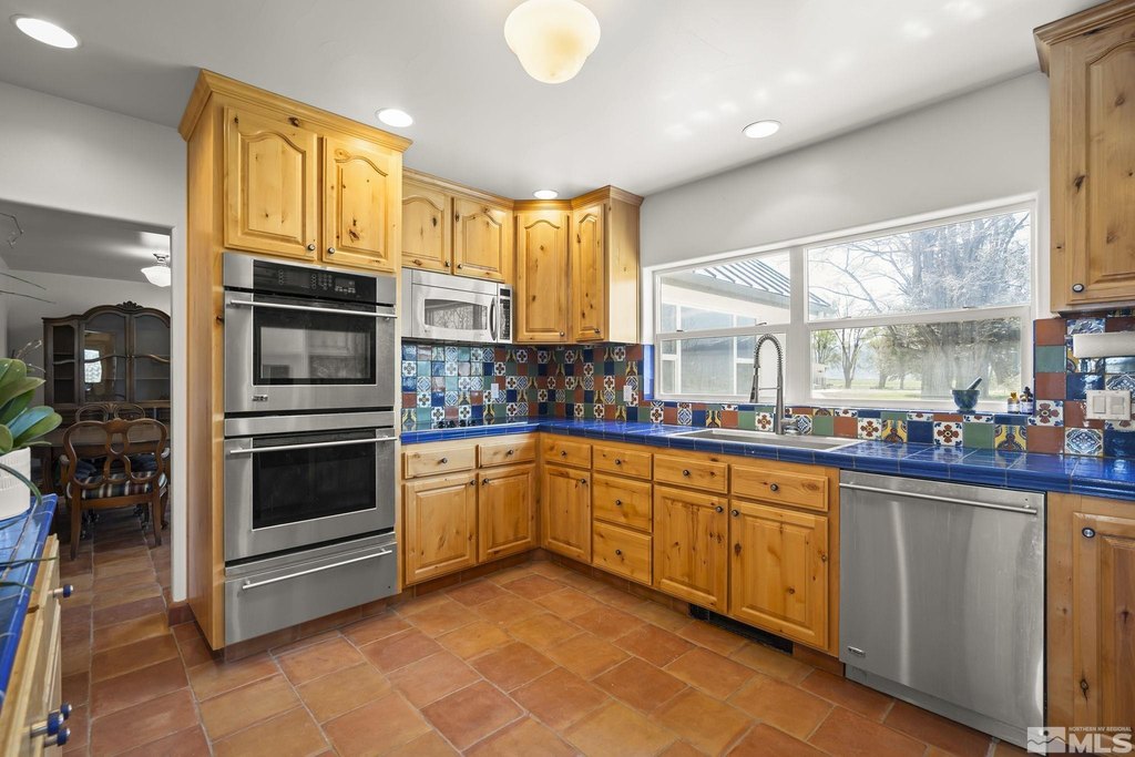 Smith, Nevada, 89430, United States, 7 Bedrooms Bedrooms, ,4.5 BathroomsBathrooms,Residential,Forsale,1910338