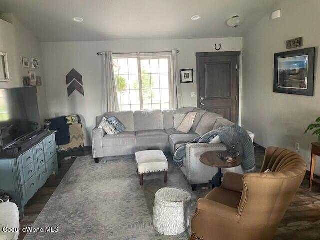 Post Falls, Idaho, 83854, United States, 3 Bedrooms Bedrooms, ,2 BathroomsBathrooms,Residential,Forsale,1946359