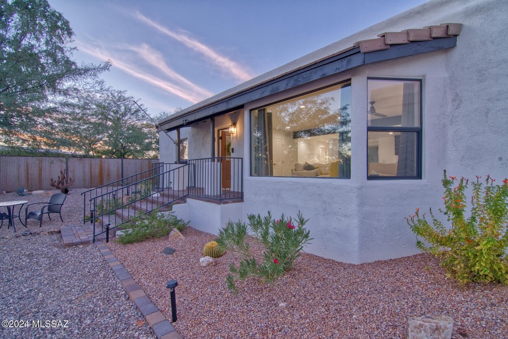 Tucson, Arizona, 85742, United States, 4 Bedrooms Bedrooms, ,2 BathroomsBathrooms,Residential,Forsale,1963526