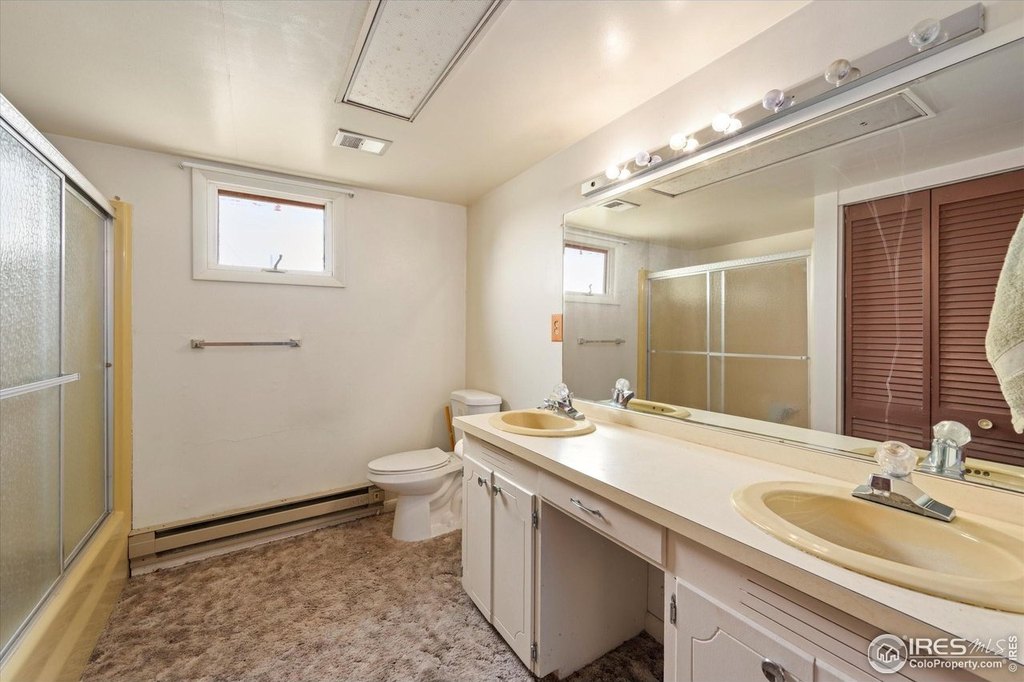 Brush, Colorado, 80723, United States, 4 Bedrooms Bedrooms, ,2 BathroomsBathrooms,Residential,Forsale,1926785
