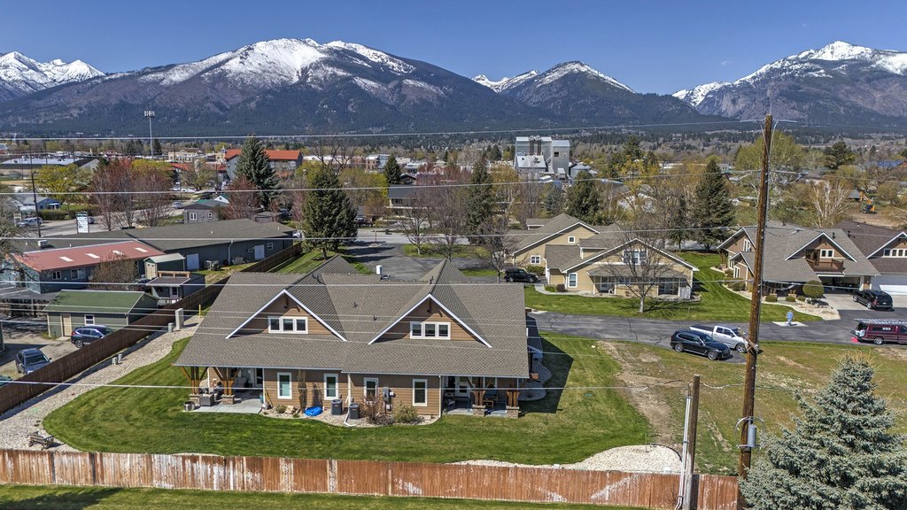 Hamilton, Montana, 59840, United States, 3 Bedrooms Bedrooms, ,2.5 BathroomsBathrooms,Residential,Forsale,1894845