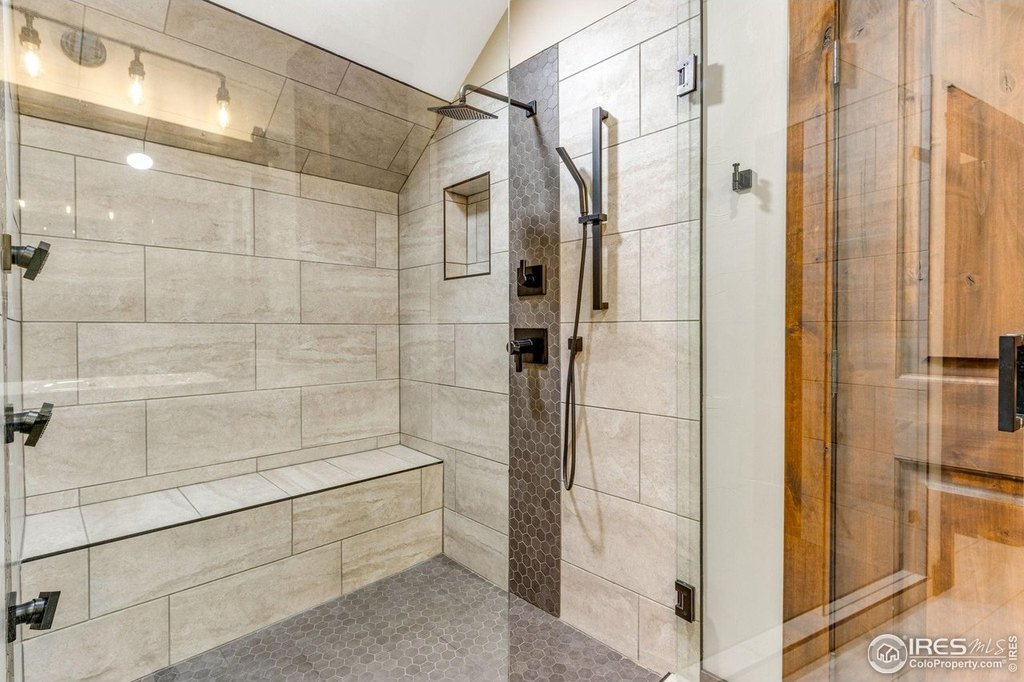 Mead, Colorado, 80542, United States, 8 Bedrooms Bedrooms, ,10.5 BathroomsBathrooms,Residential,Forsale,1926792