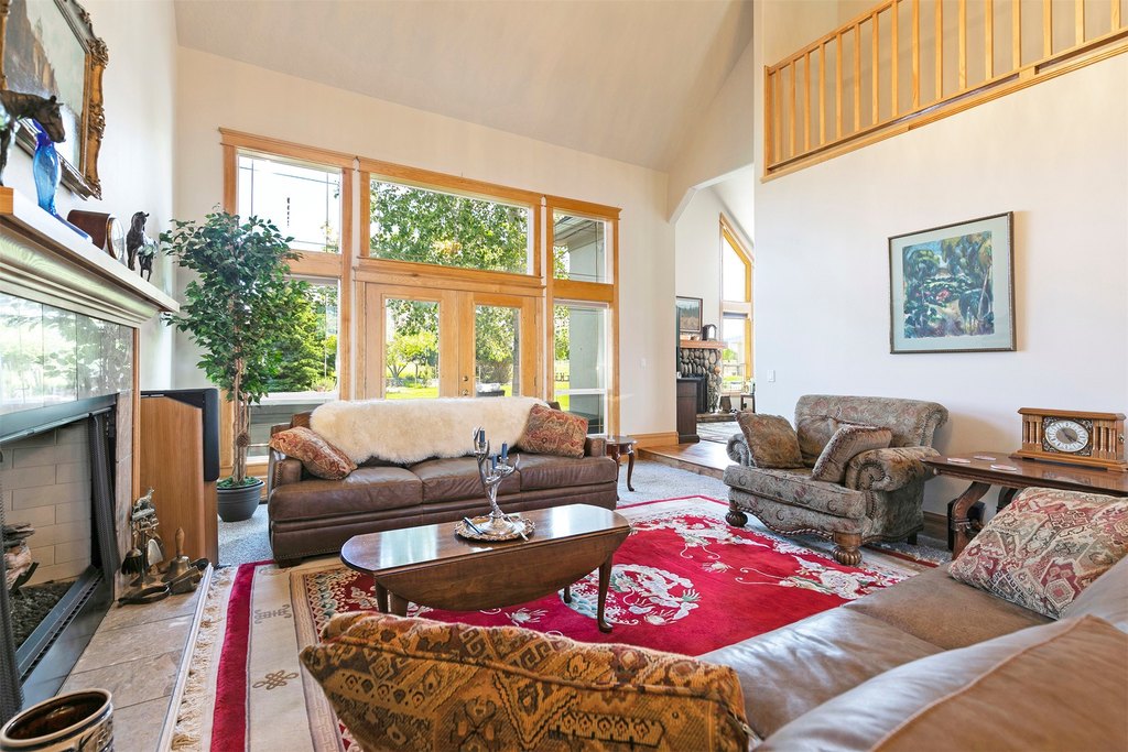 Hamilton, Montana, 59840, United States, 4 Bedrooms Bedrooms, ,4.5 BathroomsBathrooms,Residential,Forsale,1941161