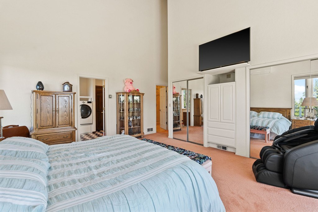 Bigfork, Montana, 59911, United States, 3 Bedrooms Bedrooms, ,3.5 BathroomsBathrooms,Residential,Forsale,1914976