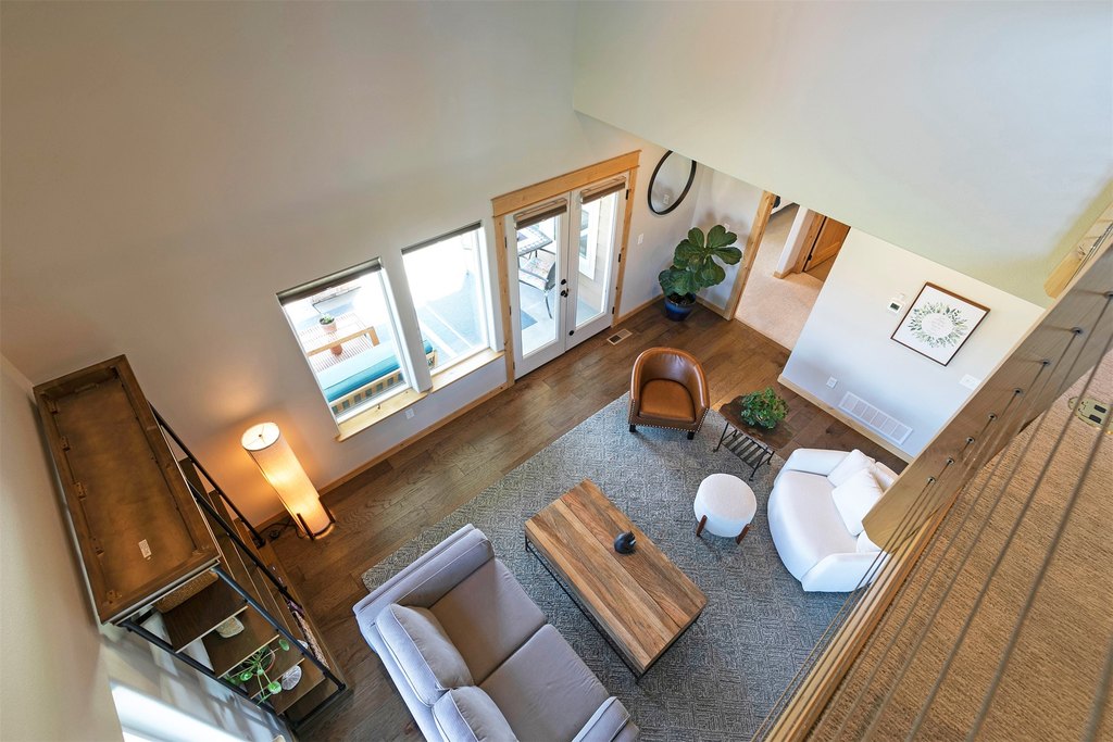 Hamilton, Montana, 59840, United States, 3 Bedrooms Bedrooms, ,2.5 BathroomsBathrooms,Residential,Forsale,1894845