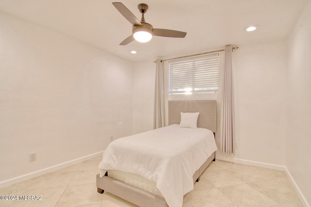 Tucson, Arizona, 85742, United States, 4 Bedrooms Bedrooms, ,2 BathroomsBathrooms,Residential,Forsale,1963526